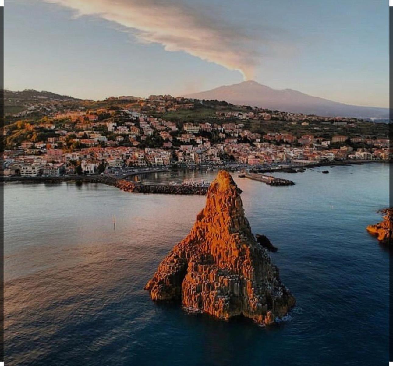 Cbh Sicitaly Group Aci Castello Exterior foto